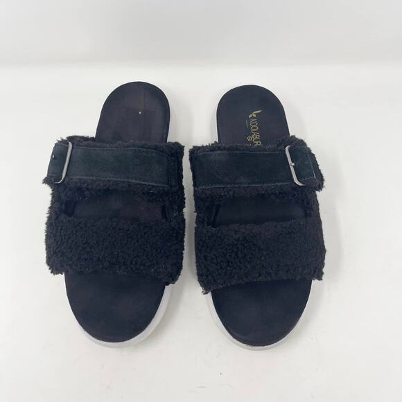 Koolaburra Black Pasea Faux Fur Slip-On Slide Sandals - Picture 6 of 9
